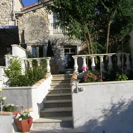 Le Holiday home